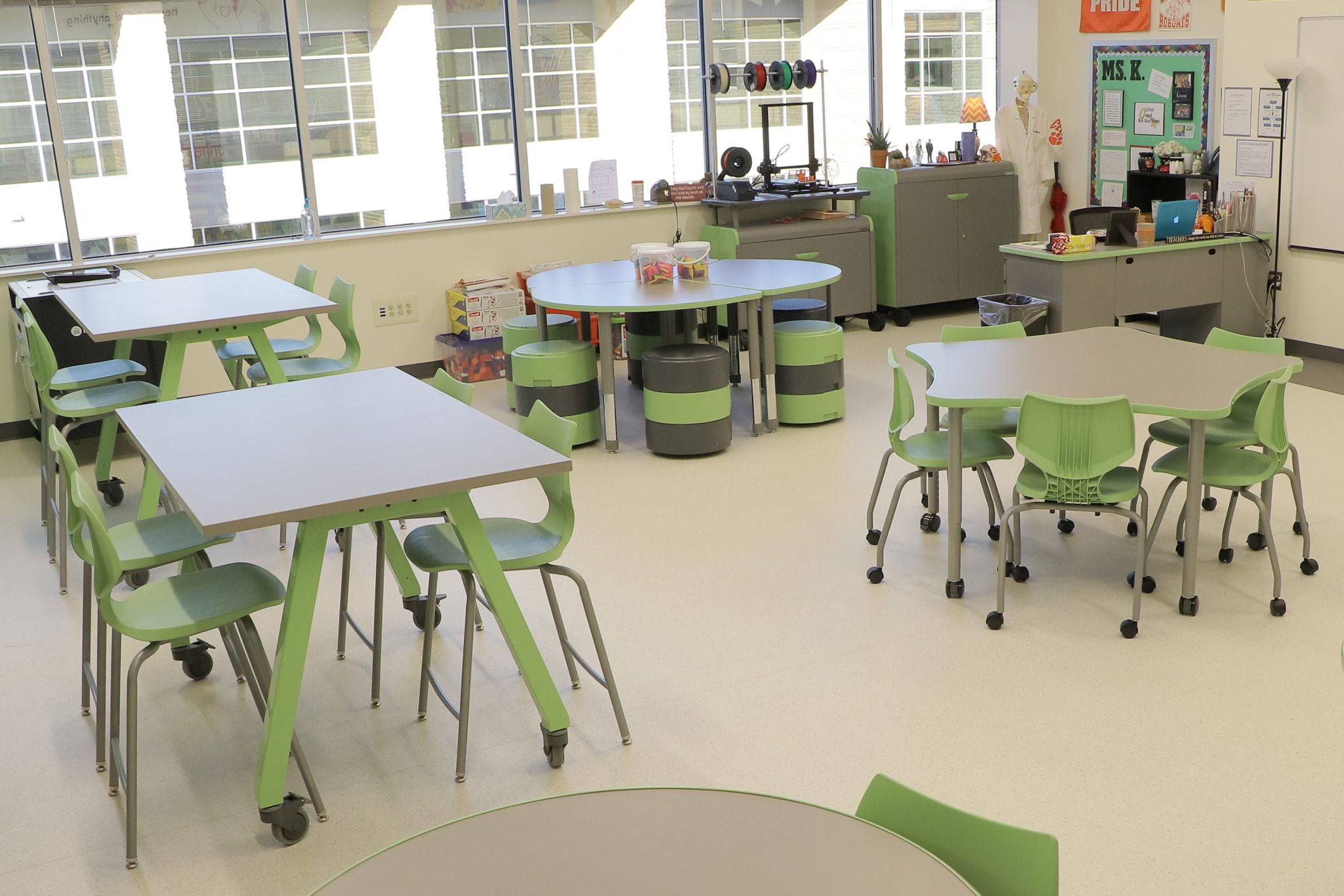 Lone Star Furnishings - Texas School Furniture - STEM2