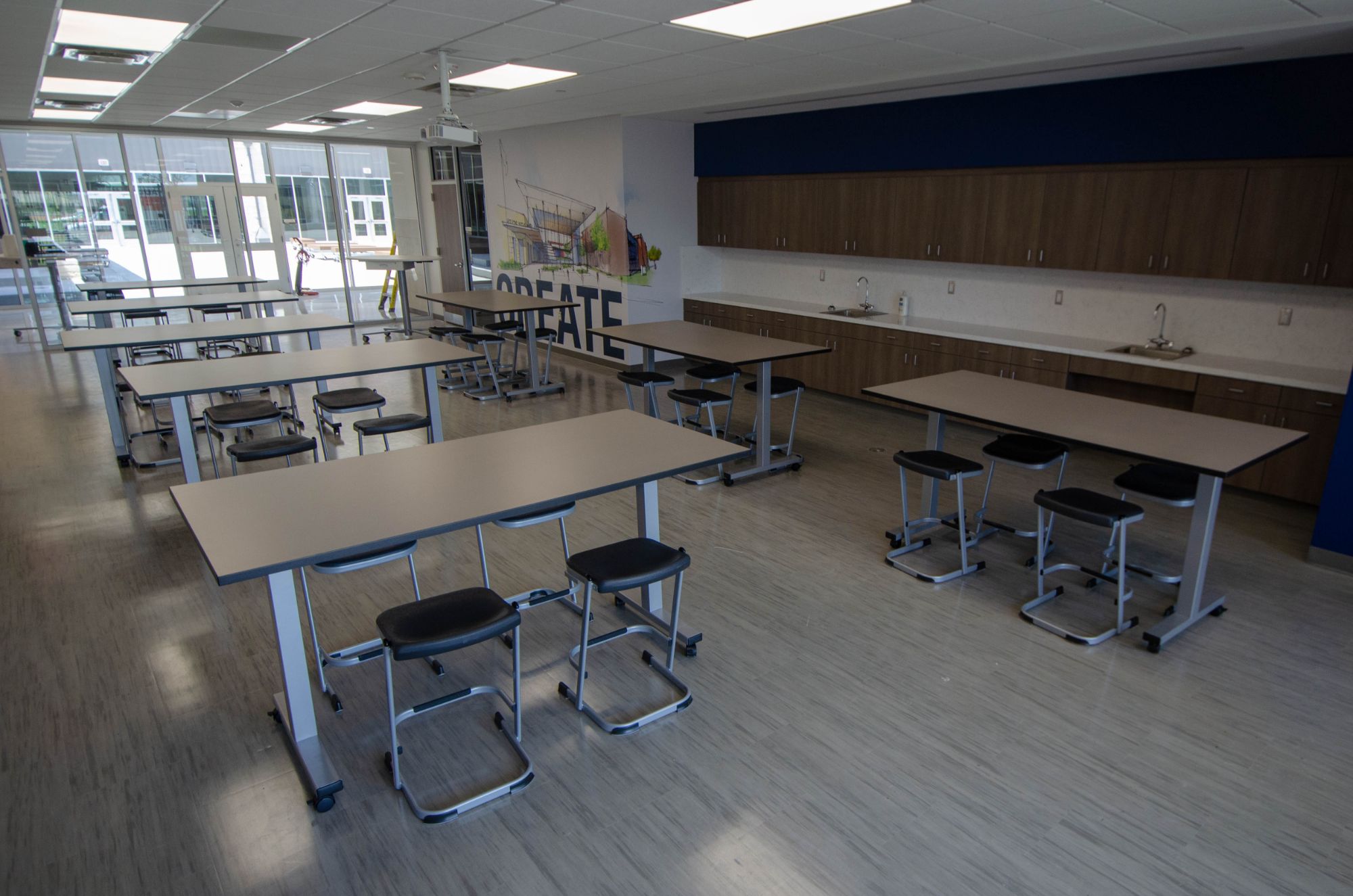 Lone Star Furnishings - Texas School Furniture - DSC 0077 2