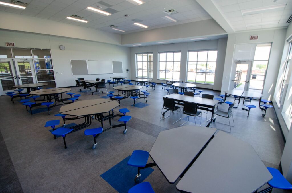 Lone Star Furnishings - Texas School Furniture - DSC 0100 1