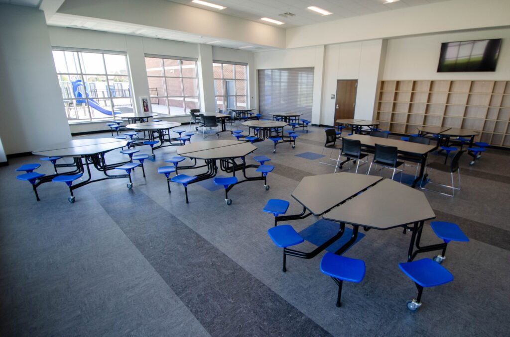 Lone Star Furnishings - Texas School Furniture - DSC 0104 1