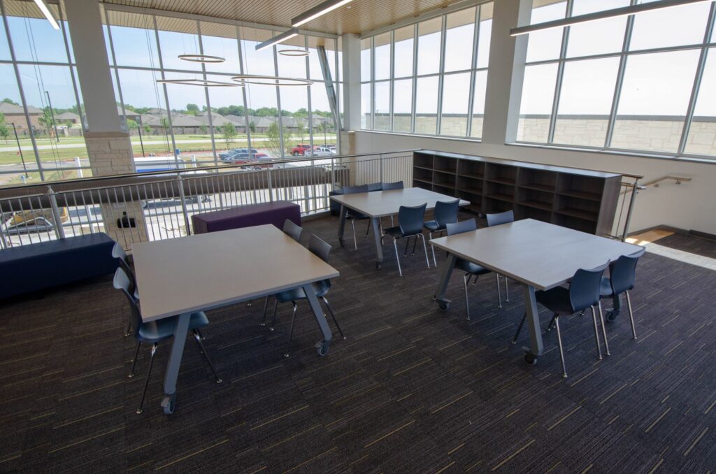 Lone Star Furnishings - Texas School Furniture - DSC 0403
