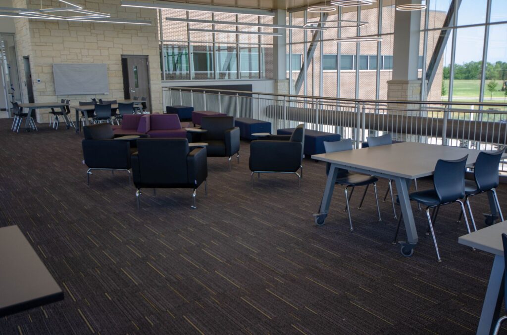 Lone Star Furnishings - Texas School Furniture - DSC 0409