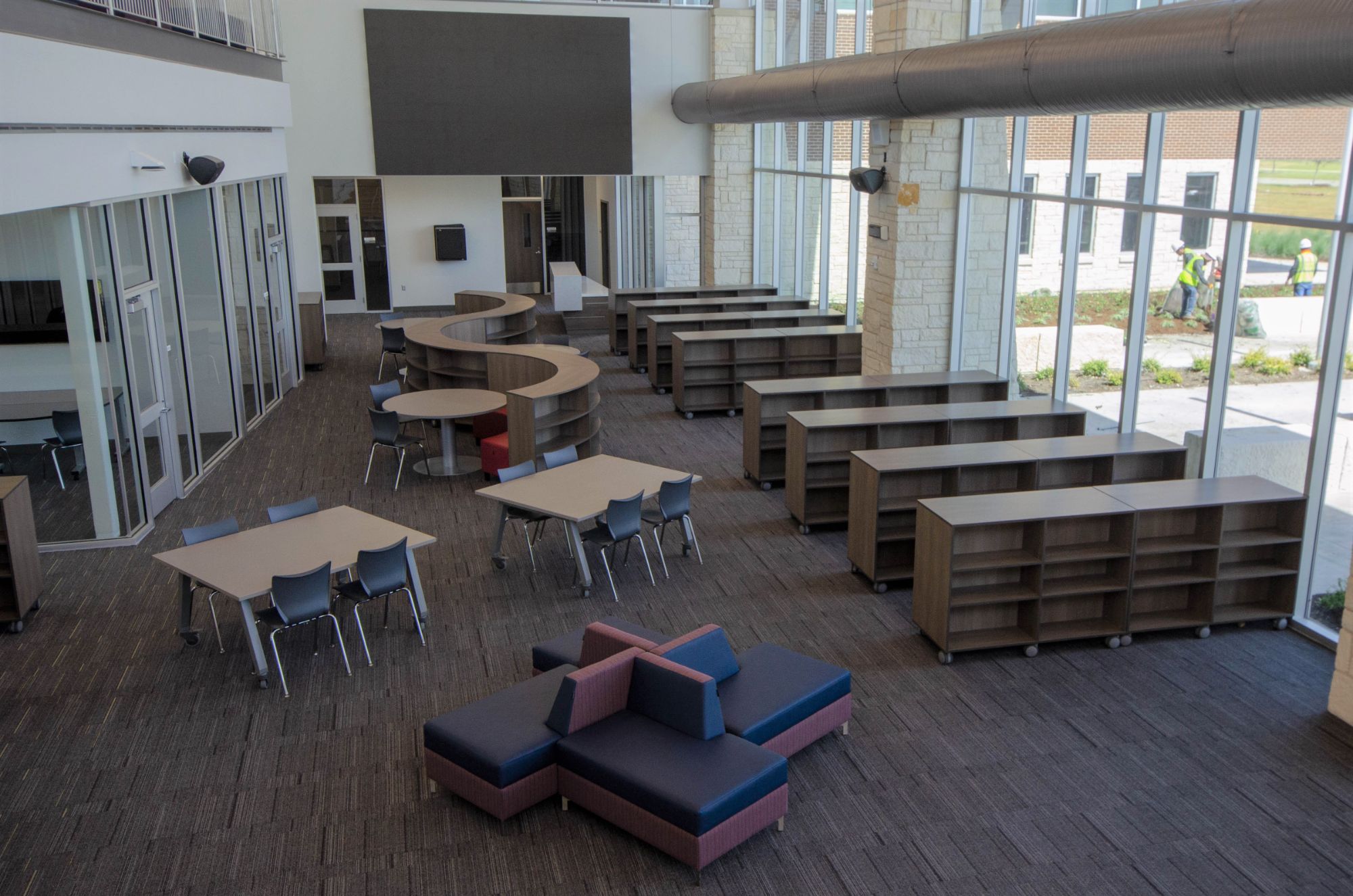 Lone Star Furnishings - Texas School Furniture - DSC 0449