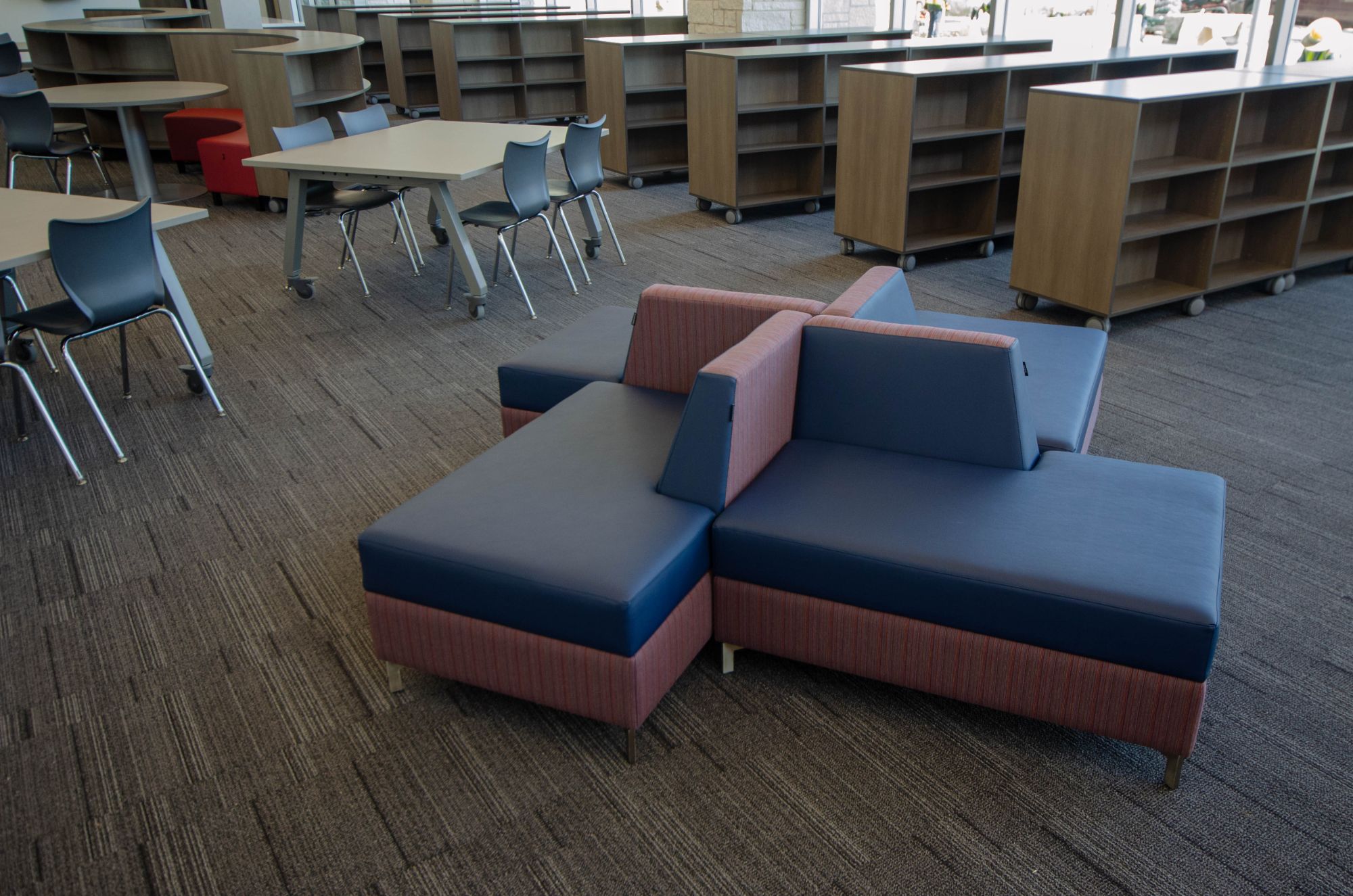 Lone Star Furnishings - Texas School Furniture - DSC 0461