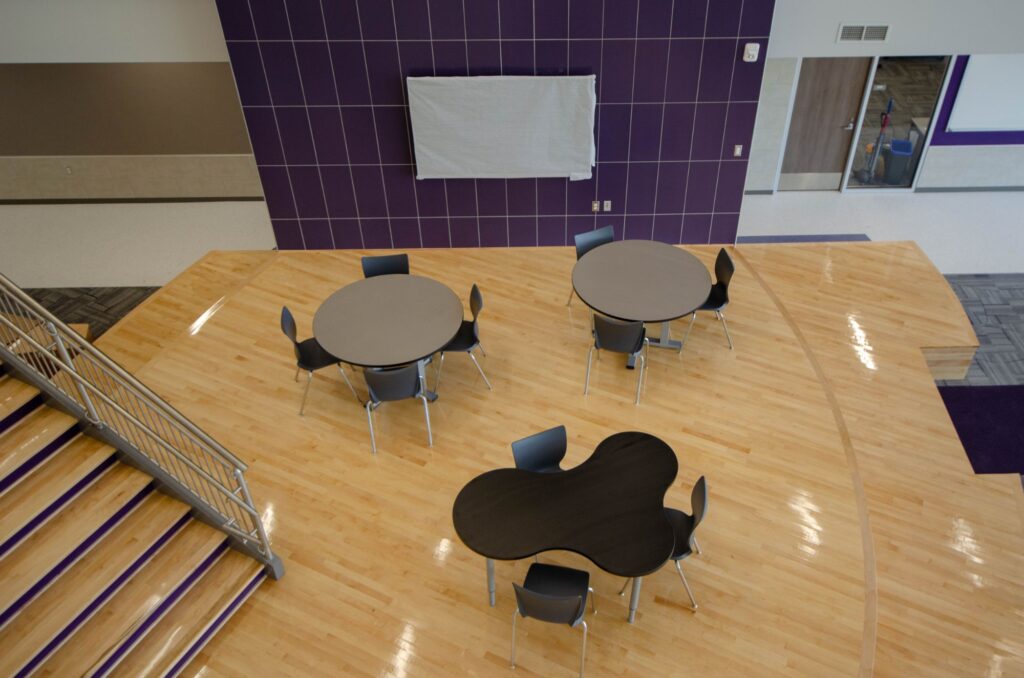 Lone Star Furnishings - Texas School Furniture - DSC 0508