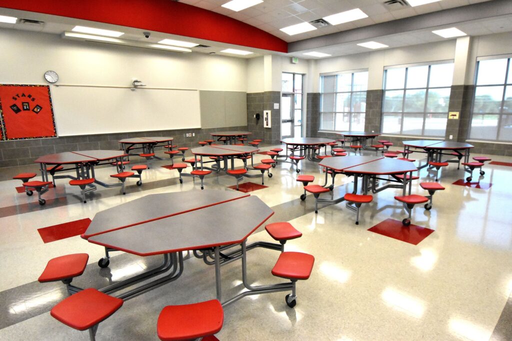 Lone Star Furnishings - Texas School Furniture - DSC 0099