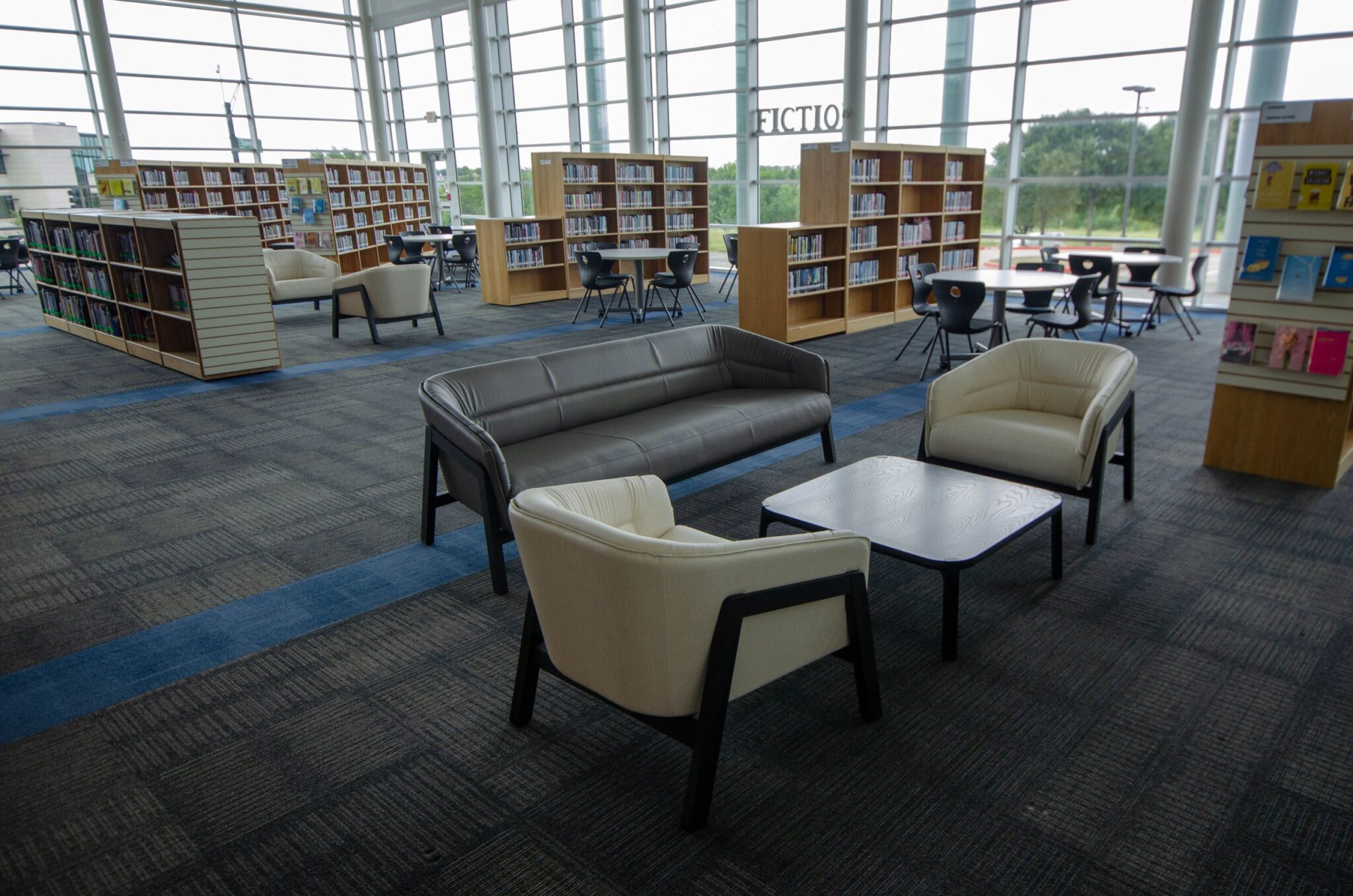 Lone Star Furnishings - Texas School Furniture - DSC 0162 2